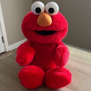 PREOWNED … Vintage 1997 TYCO “Tickle Me Elmo” Plush Toy